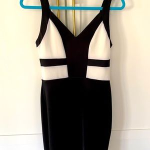 Guess bodycon mini dress size M